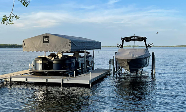 Beach-King-Gallery-Boat-and-Pontoon-Lifts